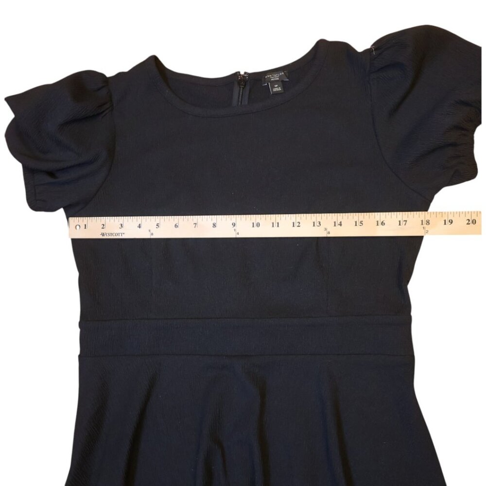 Ann Taylor Factory Black Puff Sleeve Dress Full Skirt Zip Back Sz 12P Normcore - Picture 12 of 15